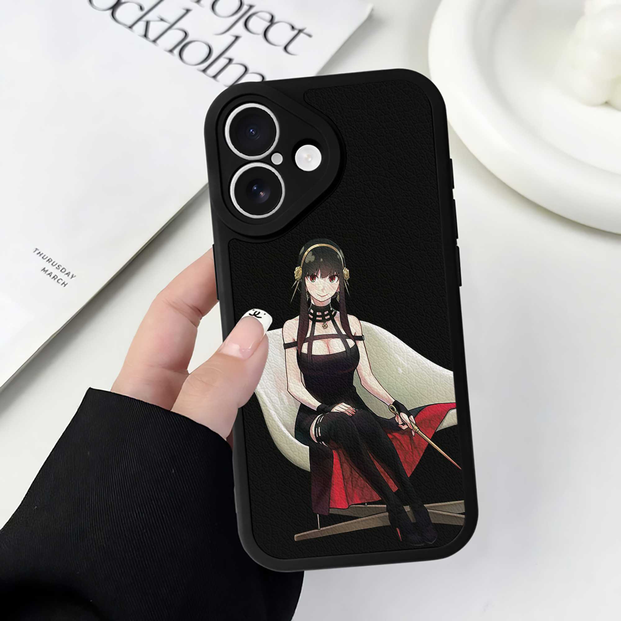 （画像用） SPY×FAMILY间谍家家酒 【iPhone 16シリーズ対応】シリコンスマホケース（レザー調） 材質：シリコン